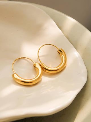 Flânerie by MAIQ - Mackenzie 18K Non-Tarnish U-Shape Hoop Earring: Yellow Gold