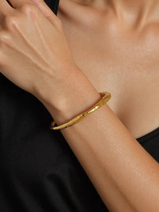 Flanerie textured yellow gold cuff bracelet