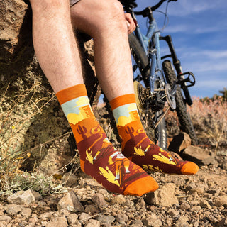 Lavley - This Is How I Roll (Mountain Biking) Socks