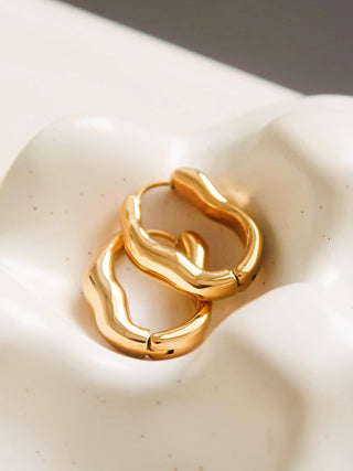 Flânerie by MAIQ - Darcy 18K Gold Non-Tarnish Oval Hoop Earring: 2 colors