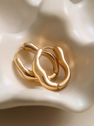 Flânerie by MAIQ - Darcy 18K Gold Non-Tarnish Oval Hoop Earring: 2 colors