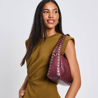 Moda Luxe - Jane Crossbody: Burgundy