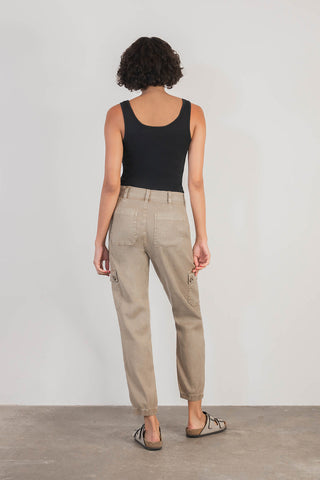 Level 99 Sadie Linen Cargo Pants - Taryn x Philip Boutique