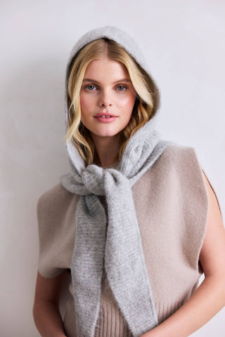 Arctic Fox & Co. - The Alpaca Hooded Scarf - Blizzard Grey