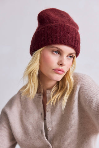 Arctic Fox & Co. - North America - The Mohair Beanie - Cherry Burgundy - FW25