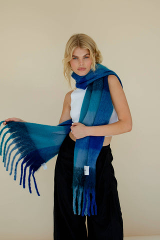 Arctic Fox & Co. - North America - The Reykjavik Scarf - 100% Recycled - Blue Check