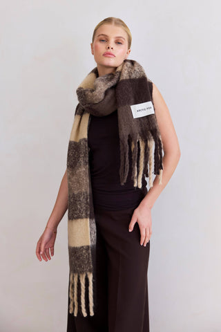 Arctic Fox & Co. - North America - The Reykjavik Scarf - 100% Recycled - Brown Check - FW25