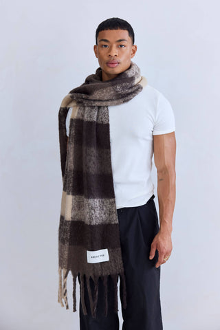 Arctic Fox & Co. - North America - The Reykjavik Scarf - 100% Recycled - Brown Check - FW25