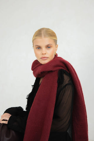 Arctic Fox & Co. - North America - The Reykjavik Scarf - 100% Recycled - Burgundy - FW25