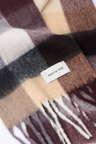 Arctic Fox & Co. - North America - The Reykjavik Scarf - 100% Recycled - Grey/Black Check - FW25