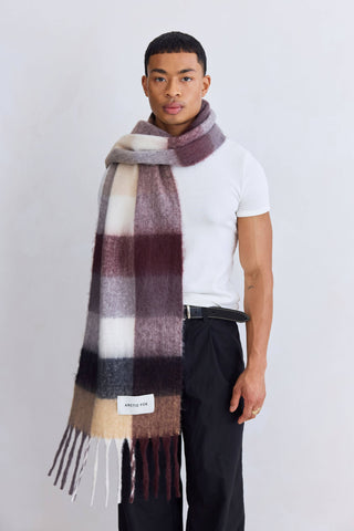Arctic Fox & Co. - North America - The Reykjavik Scarf - 100% Recycled - Grey/Black Check - FW25