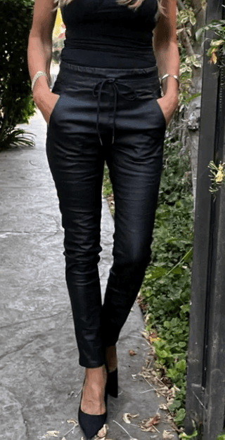 Bevy Flog Shely Vegan Black - Taryn x Philip Boutique