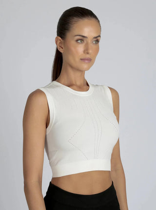 Blanc Noir Infinity Crop