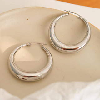 Flânerie by MAIQ - Galene Non-Tarnish Classic Large Hoop Earring: 2 colors