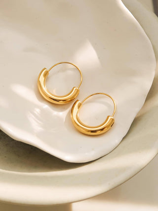 Flânerie by MAIQ - Mackenzie 18K Non-Tarnish U-Shape Hoop Earring: Yellow Gold