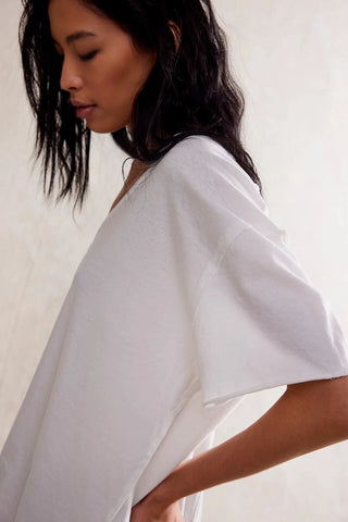 Free People - We The Free Nina V-Neck Tee