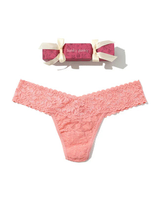 Hanky Panky 4911® Signature Lace® Low Rise Thong Holiday Cracker Ballet Pink