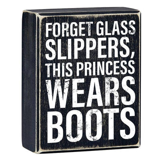 Wood Art - Wears Boots