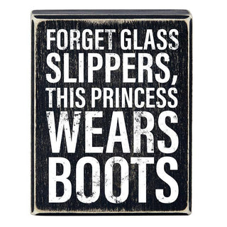 Wood Art - Wears Boots