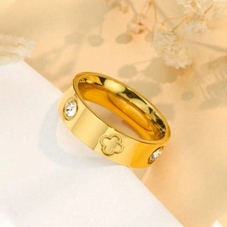 JOSSLYN by wall to wall - 18K STAINLESS STEEL TARNISH FREE BAND RING | 40R140