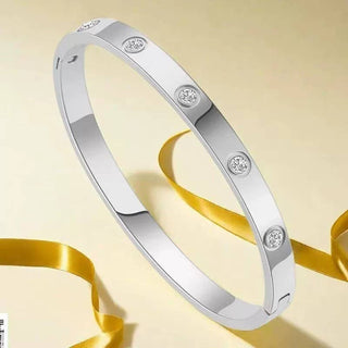 JOSSLYN by wall to wall - 18K NON-TARNISH WATERPROOF STAINLESS STEEL BANGLE