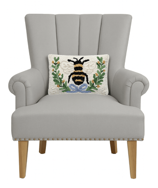Peking Handicraft - Bee In A Wreath Hook Pillow