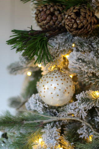 3.5" Capiz Glittered Dotted Ball Orn (Gold/White) - Taryn x Philip Boutique